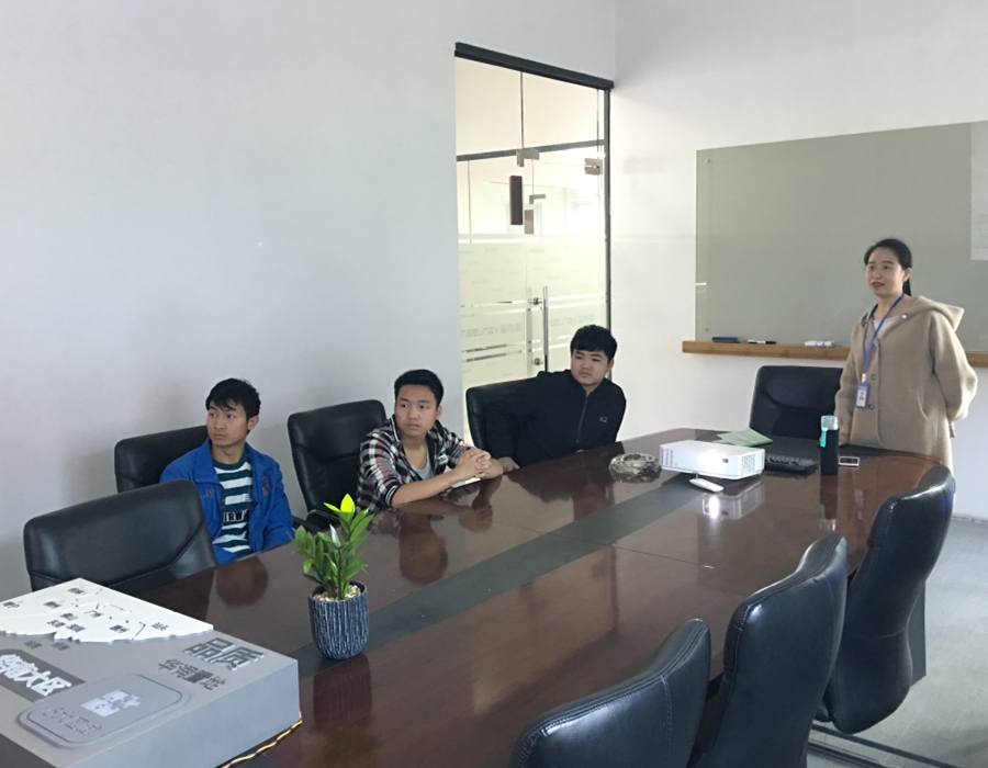 维纳森新员工培训及消防培训